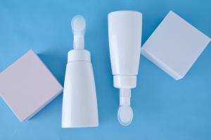 China Plastic Material Mini Foam Pump 43/410 43mm Smooth Effect Facecare Use wholesale