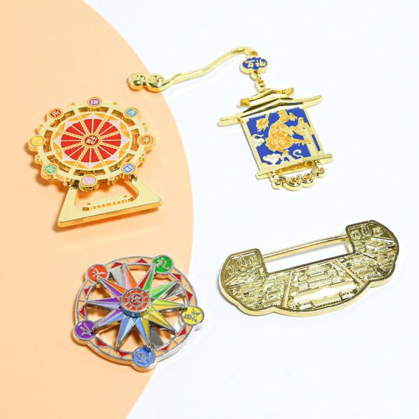 Souvenir Fridge Magnet Gold Ferris Wheel Shaped Refrigerator Magnets