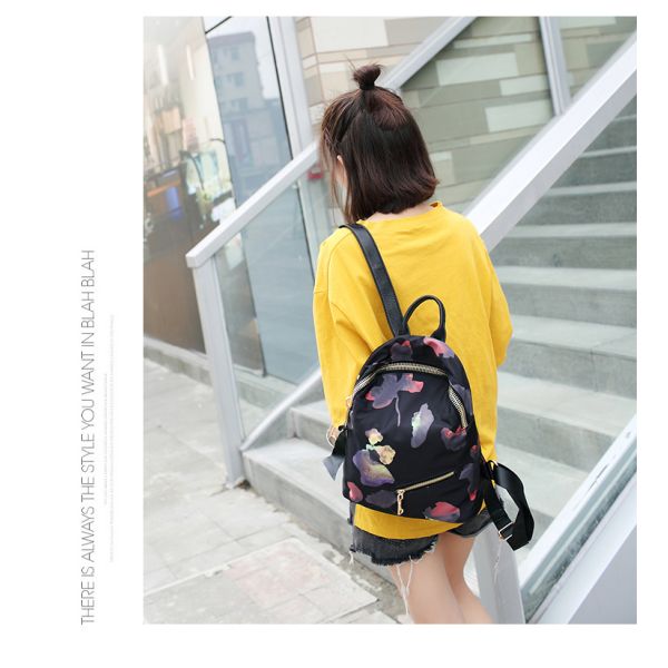 Double Shoulder Girl Backpack Spring Summer Leisure And Camouflage Fashion Light Travel 2017 New Backpack