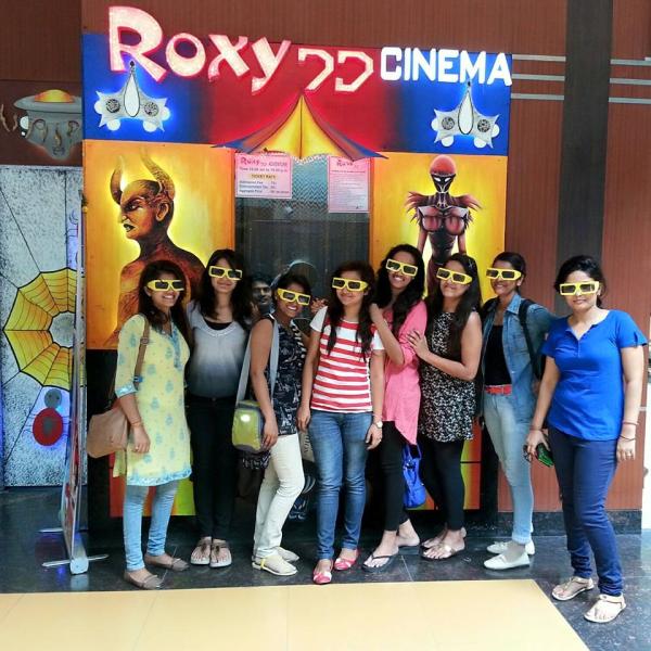 Multi players Interactive 8D / 6D Simulator Cinema With 6 DOF Electric Platform 7d cinema