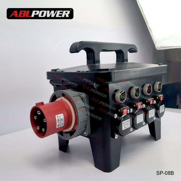 Vlotage Meter Display 8 Way Output 3P 16A Power Distro Boxes