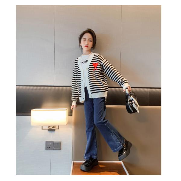 Classic Round Neck Warm Childrens Coats Black And White Striped Knitted Cardigan Jacket