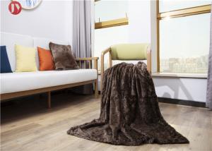 China Classic two-tones Faux Fur Blanket Dark Brown 35mm Pile Height artificial fur throw Customized Logo wholesale