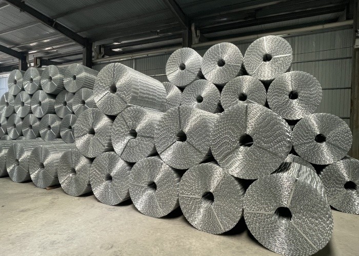 China 280 Meters Length Pipeline Coating Welded Metal Mesh For Offshore Gas Pipeline wholesale