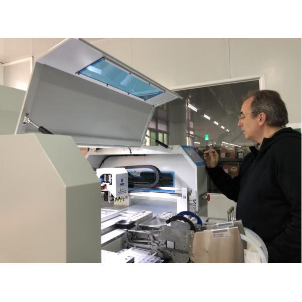 Small SMT Line 60 Feeders 4 Heads CHMT560P4 SMT P&P Machine / Reflow Oven T961 / Solder Paste Printer 3040