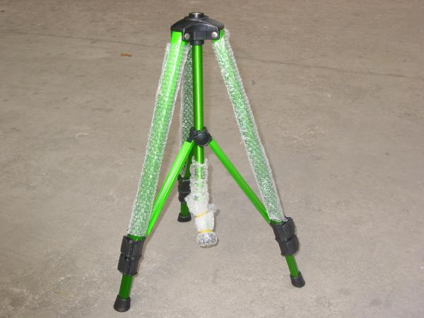 Quality Waterproof Durable Metal Tripod Sprinkler Stand with Protection on Legs for sale