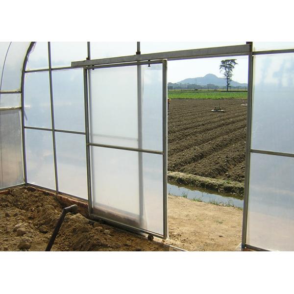 Spacious Single Span Greenhouse With 3.5-6m Height Anti Drip Film For Diverse Crops