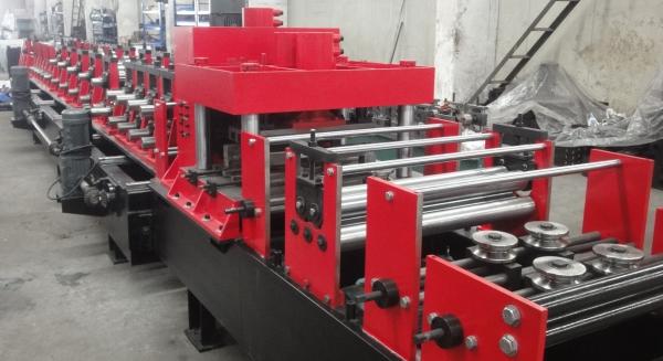 Quality Symmetry Dual Rows Holes Punching C Purlin Roll Forming Machine Hydraulic 14MPa Working Pressure for sale