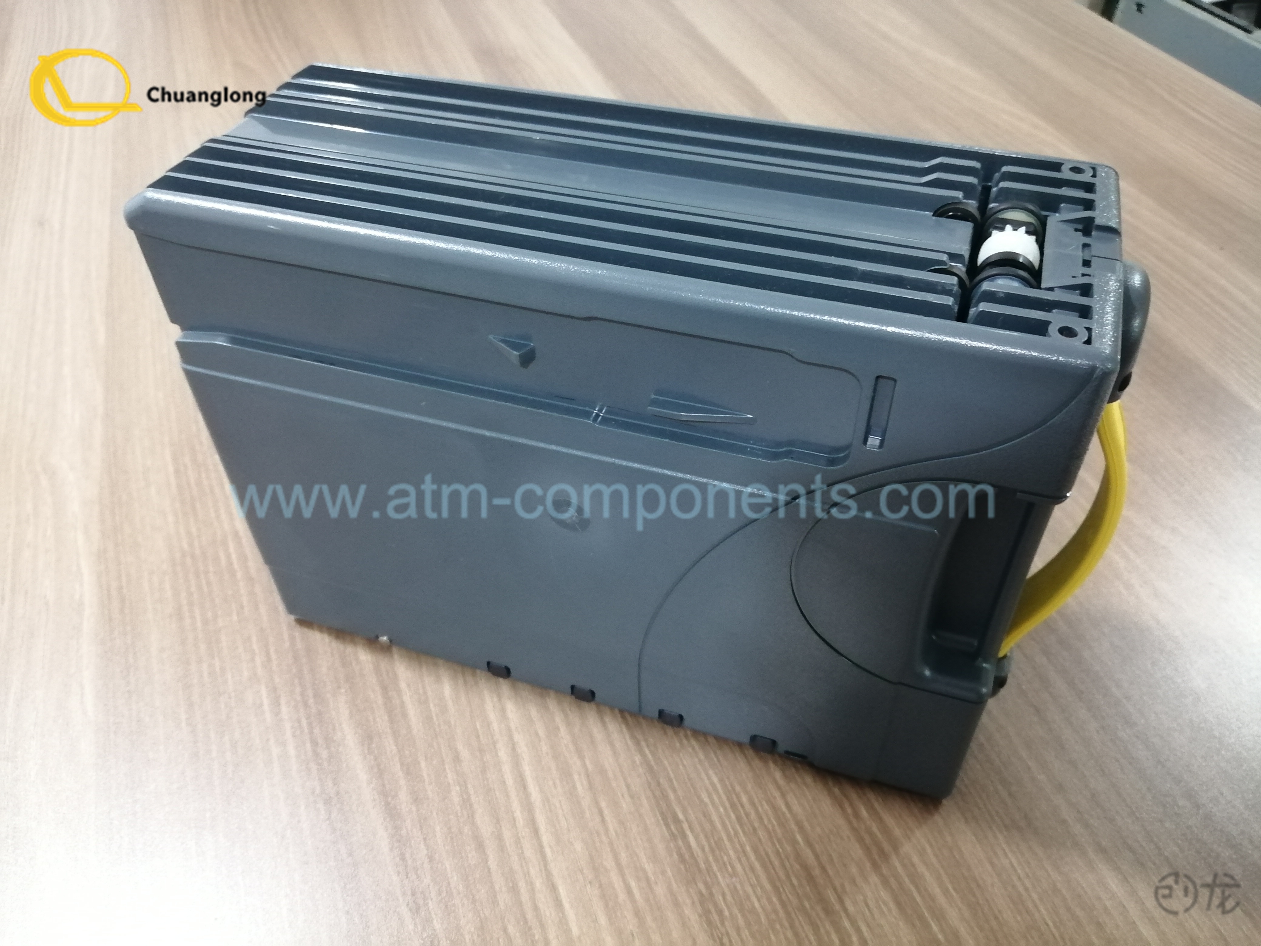 China Loading Mei Cash Box Automated Money Exchange Machine , Cash To Change Machine Cashflow Vending wholesale
