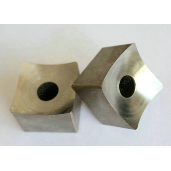 Low Power Consumption PET HDPE Plastic Bottle Shredder Machine With Single Shaft