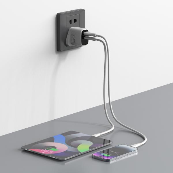 35W GaN Fast Charging USB C Charger Block With Digital Display 0