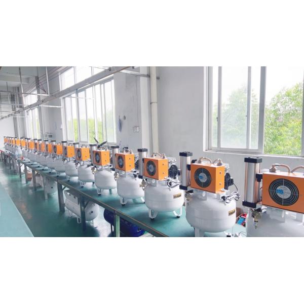 CE Certified Oil Free Air Compressor Dental Clinic 32L Dental Air Compressor With Dryer