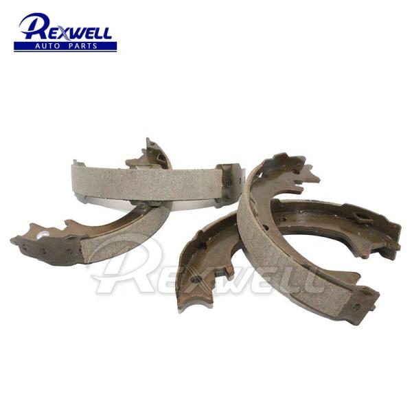4800A057 Car Brake Parts Ceramic Brake Shoes Rear For Mitsubishi Pajero
