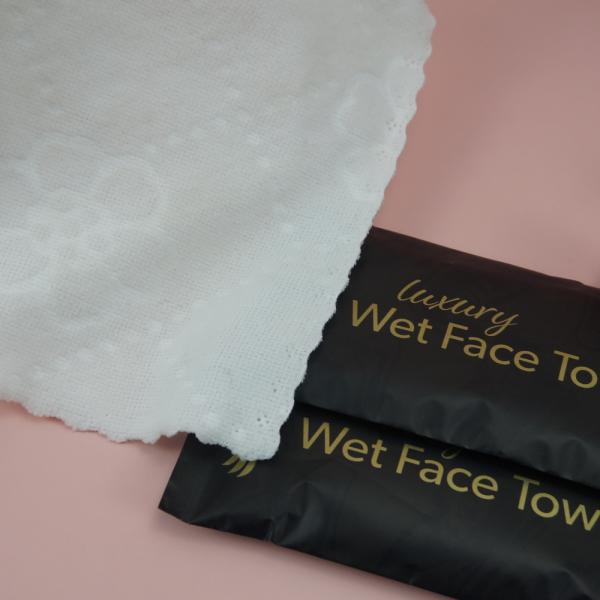 Restaurant Disposable Customized Design Individual Packing Embossed Microfiber Wet Towel