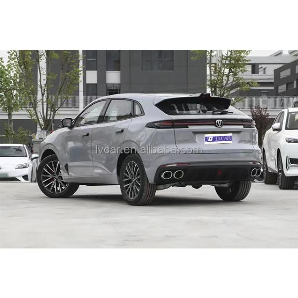 Single Motor RWD 2024 Changan Uni-k SUV with 5-door 5-seat Body Structure