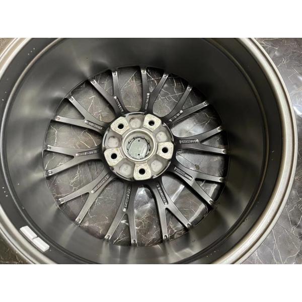 Porsche 911 RS Original 20 Inch Cast Alloy Wheels