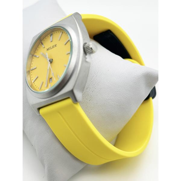 Factory Wholesale Waterproof Silicon Strap Watch Quartz Movement Men's Digital Sports Watches