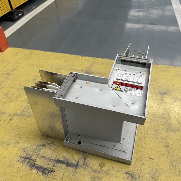 Compact Electrical Busway Low Voltage & Cable System Efficient Copper Enclosure