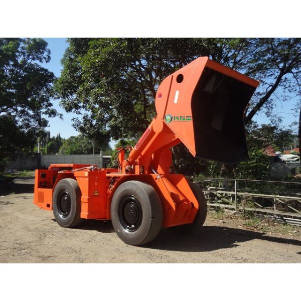 Tunnel load haul dump truck with ability to install Shotcrete Robot Arm , KSQ RL