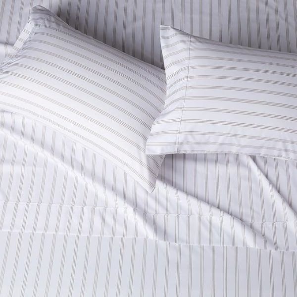 Lightweight Super Soft Easy Care Microfiber 4 Piece Bed Sheet Set with 14-Inch Deep Pockets