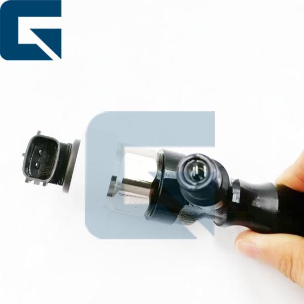 23670-30420 Diesel Fuel Injector Nozzle Common Rail Injector