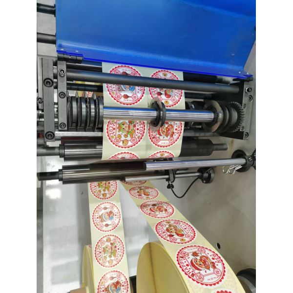 SR-350FZ/SR-450FZ Label Slitting Machine for Precise and Material Slitting with Full Servo Driven System