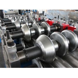 Thrie Beam Highway Guardrail Roll Forming Machine With Servo Flying Cutoff