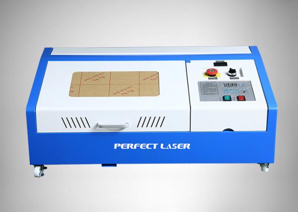 Quality Desktop Stamp CO2 Laser Engraving Machine With Automatic Control System for sale