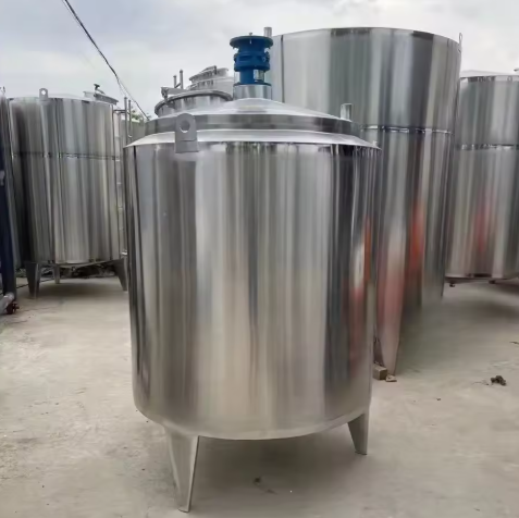 10-ton LNG Storage Tank Horizontal 10000-100000L Capacity High Pressure