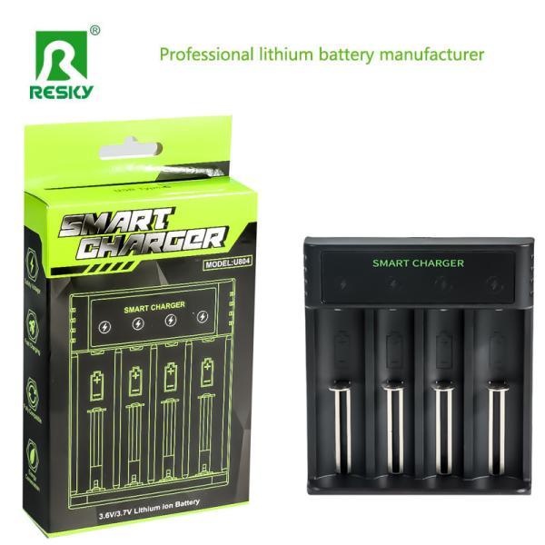 4 Slots Rechargeable Smart Battery Charger for 4.2V 2A 18650 Li-ion Ni-MH Ni-CD Battery