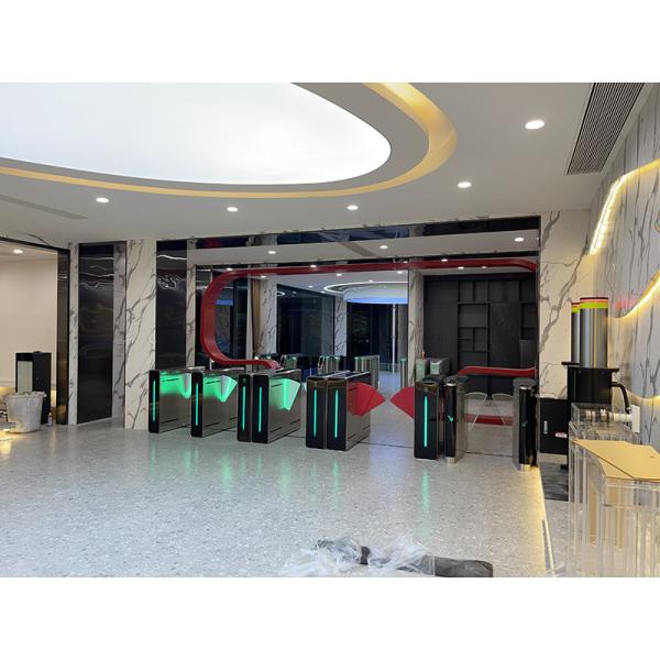 Auto Reversing Vehicle Barrier Gate 8m Boom AC220V Power Supply