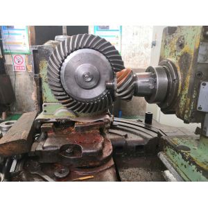 China 17CrNiMo6 Alloy Steel Spiral Conical Gear Measuring Work For Metro Applicaiton on sale