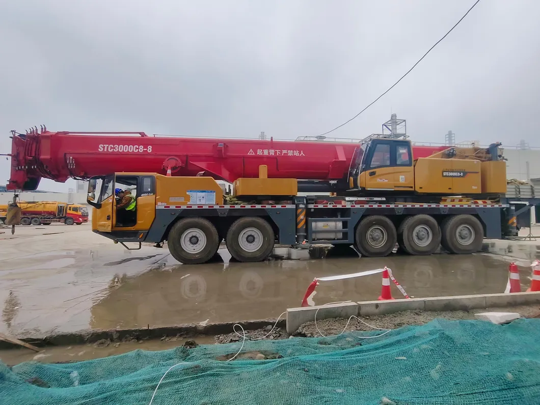 Chinese Brand Straight Arm Heavy Duty New Truck Crane Machine Price 300 Ton Hydraulic Telescopic Boom Truck Mounted Mobile Crane Construction