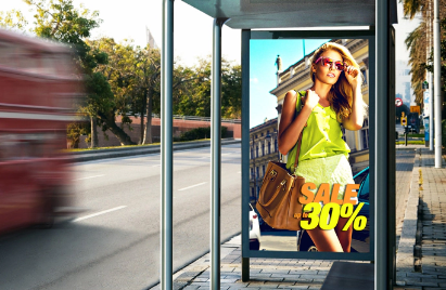 55 Inch Outdoor Digital Signage with 4K Ultra HD 3000 Nits Brightness and 50000H Lifespan LCD Advertising Machine