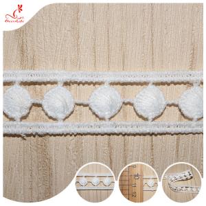 China Milk Silk Pom Pom Lace Trims Bilateral Border For Bed Home Textiles on sale