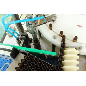 Automatic Peristaltic Pump 1-15ml Liquid Eyeliner Jar Filling Machine