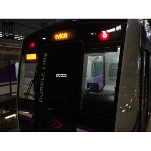 China Full Color P10 Bus LED Display Screen Outdoor Advertising With High Bright Lamps on sale