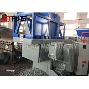 China Waste Plastic Crusher Use and PP,etc,PS,Tyre,PE,PET,PVC,PC Plastic Type Plastic Pipe shredder on sale