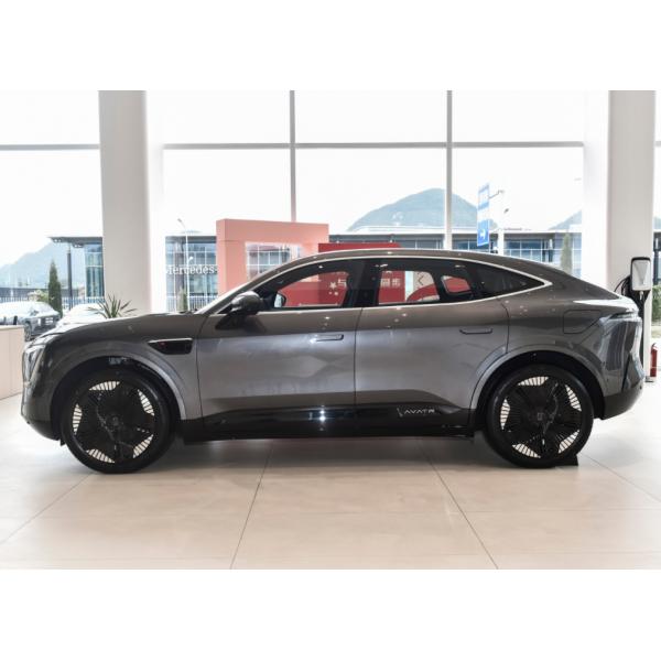 Changan Avatr 11 Electric Car 2024 Energy Vehicle with 5 Doors and Left Steering