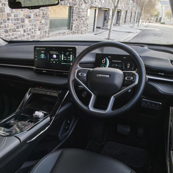 Leather Seats Haval H6 Petrol SUV Car Electric Steering System Gasoline Fuel