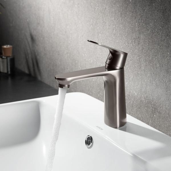 Single Lever Brass Basin Faucet Hot Cold Water Mixer Faucets