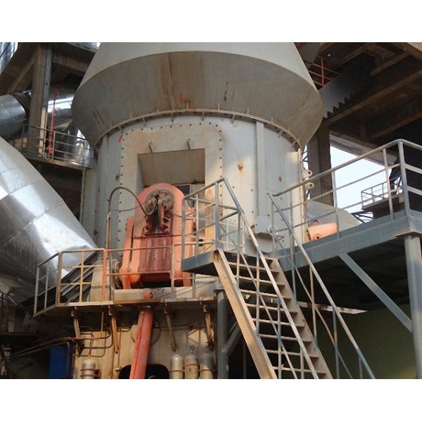 Silica Sand Vertical Grinding Mill Small Floor Space For Cement Industry