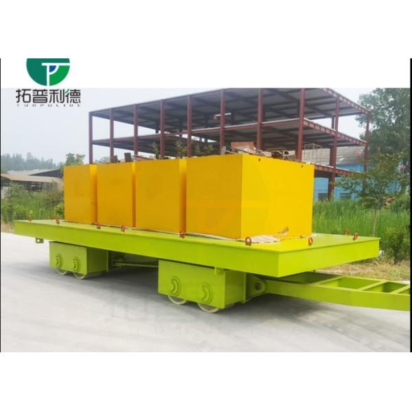 Towed transfer car running on rails with cast steel wheel powered from forklift