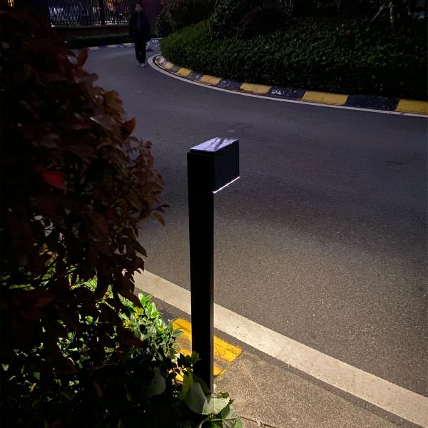 10W Solar Powered Motion Activated Light 500 Lumens Super Bright Solar Lamp Post