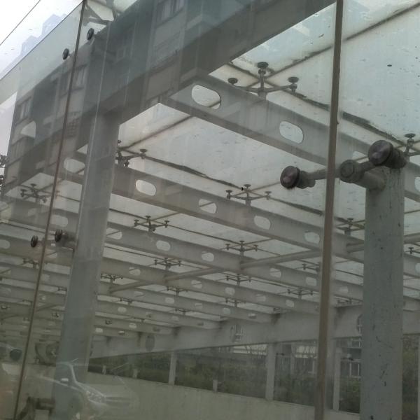 Q345 Roof Dome Skylight Hollow Laminated Tempered Flat Roof Dome Lights 960mm