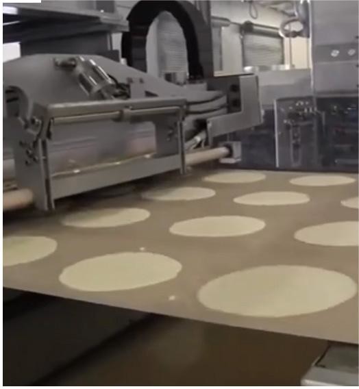 Full Automatic Mexican Wheat Flour Tortilla Line Wrapper Making Machine 2800 - 7500pcs/H