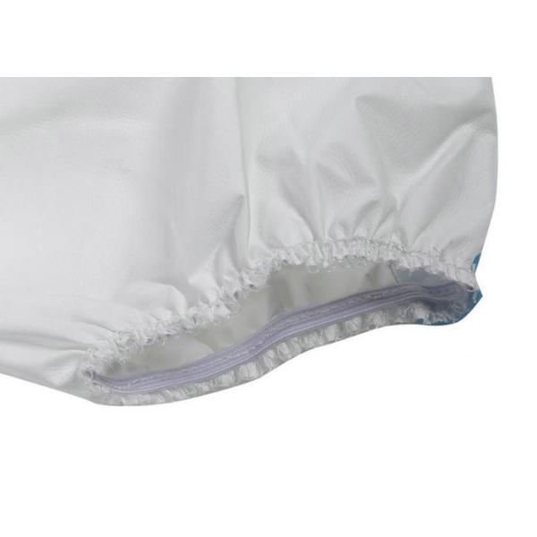 Lightweight Disposable Isolation Gown Against Germs Good Tensile Resistance