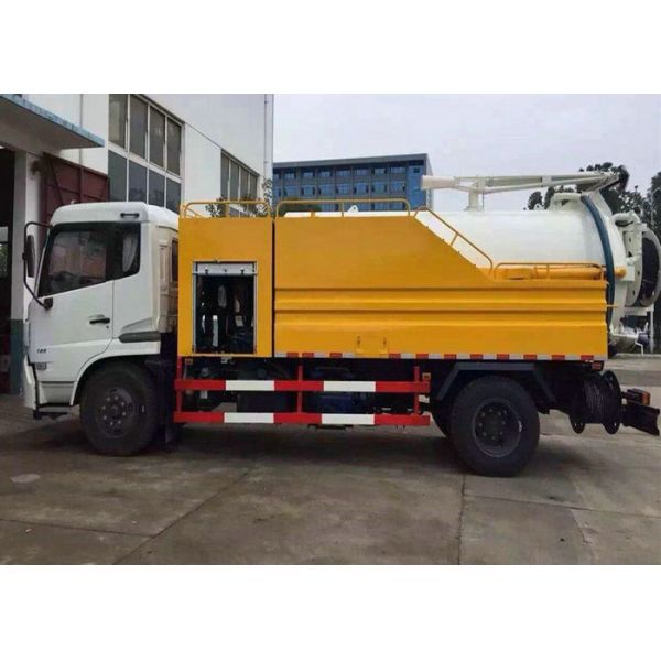 DongFeng Septic Vacuum Trucks Combined Jetting , Sewage Collection Truck 8000L