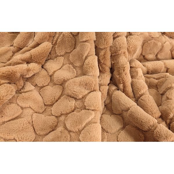 Polyester Faux Fur Fabric 370 Gsm With Love Pattern Sheared For Pillow Blanket