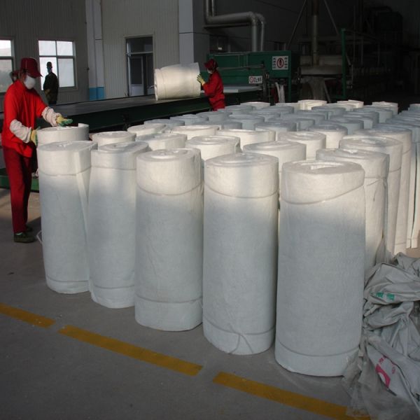 FS-7652 Ceramic Insulation Blanket Density 96 / 128 AL2O3 Chemical Composition